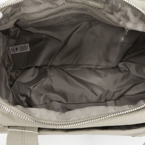 Lululemon Women's On My Level Duffle Bag 16L Raw Linen Beige OS - Picture 10 of 14